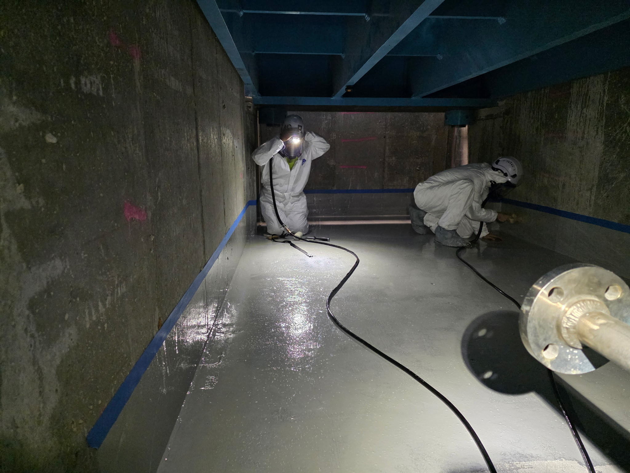 Confined space coating installation